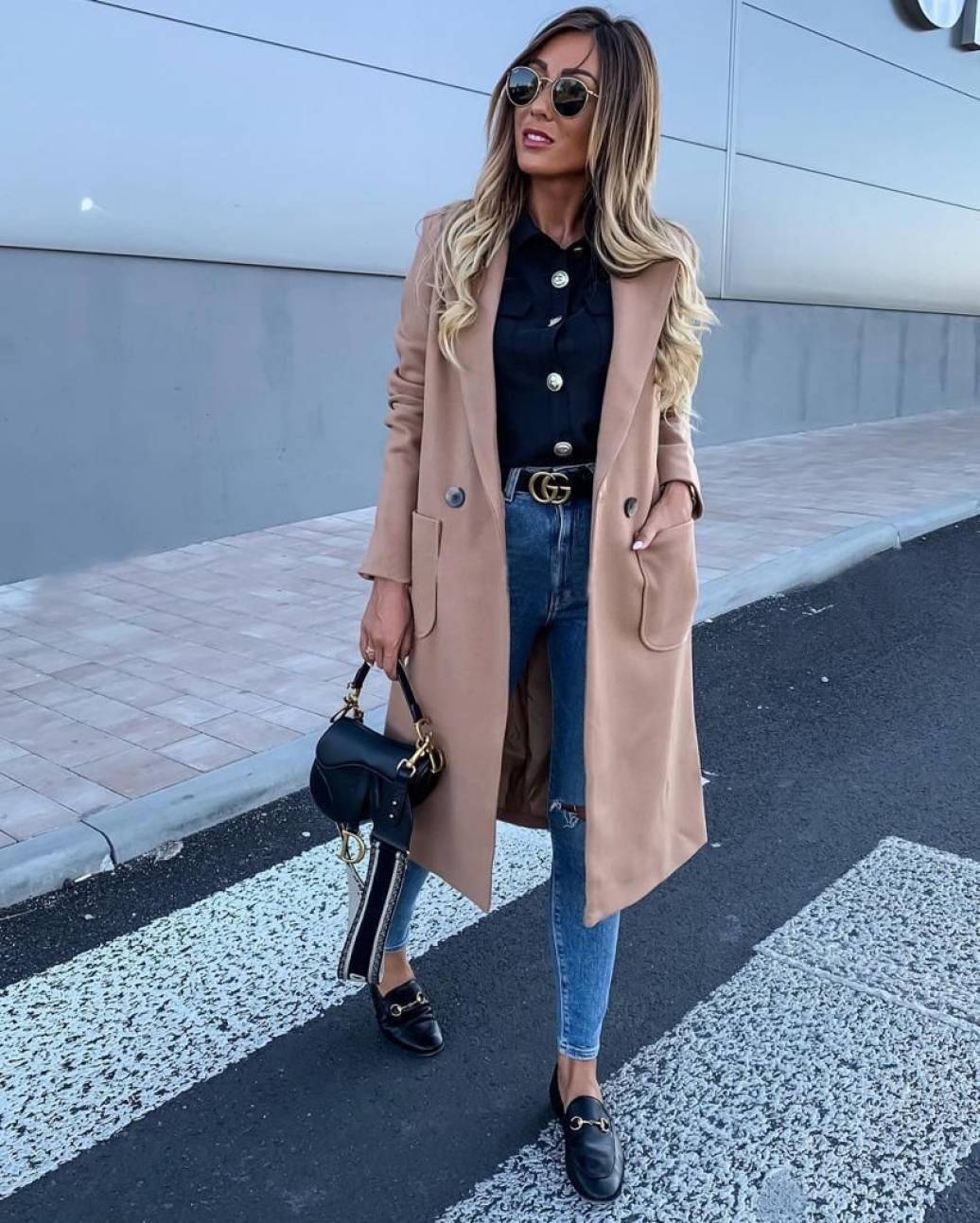 Nude spalvos paltas-trench