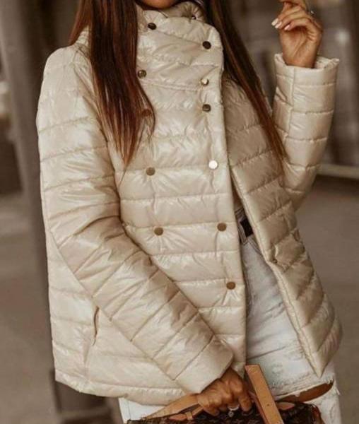 Šilta beige spalvos striukė "LUCY"